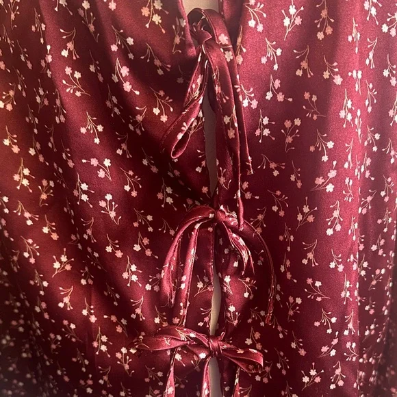 Born Maroon Floral Tie-Front Pajama Top and long pant set. - Picture 2 of 6